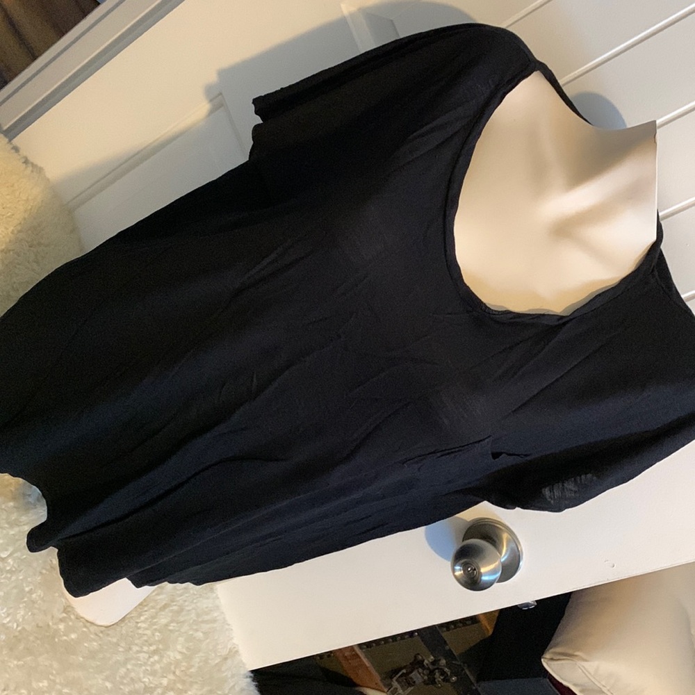 Black T-shirt
